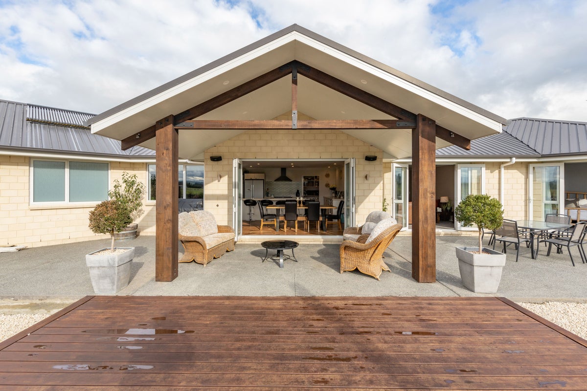 2479 Tram Road, West Eyreton, Rangiora - Carousel 29