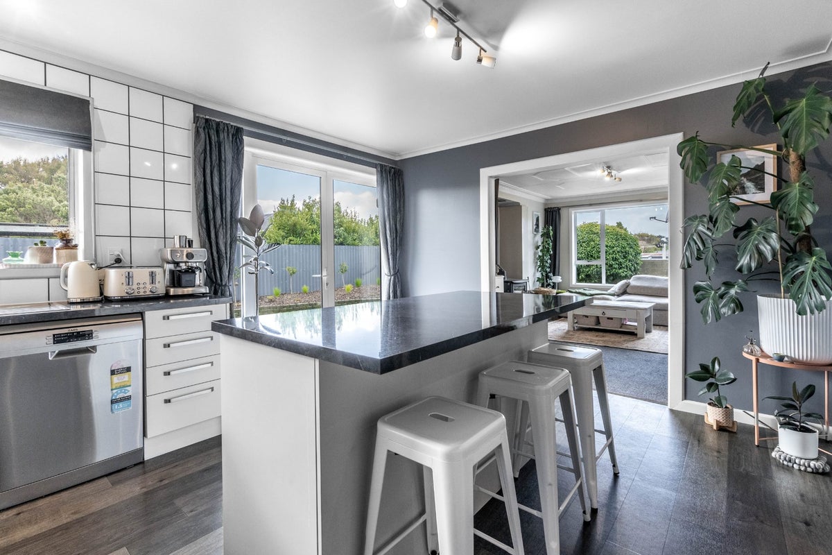 150 Oreti Street, Kingswell, Invercargill - Carousel 2