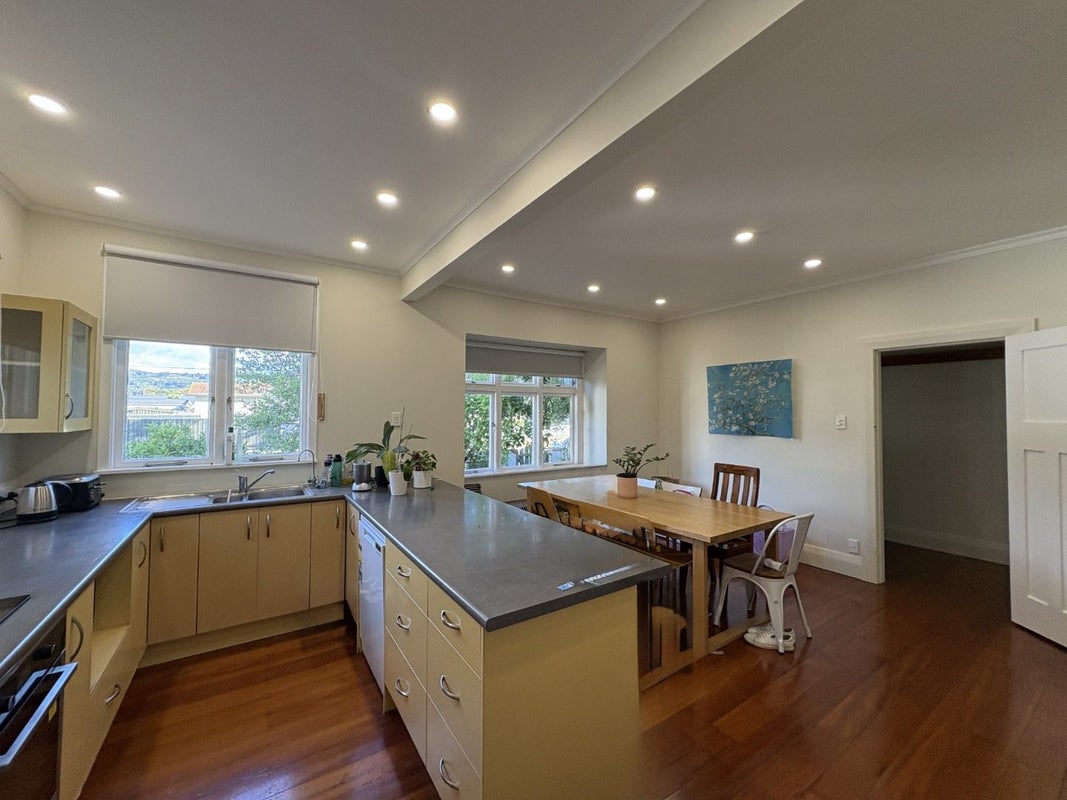 1/34 Birdwood Road, Waterloo, Lower Hutt - Carousel 2