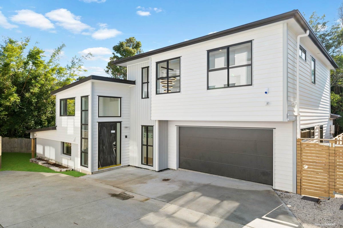 419B East Coast Road, Mairangi Bay, Auckland - Carousel 1