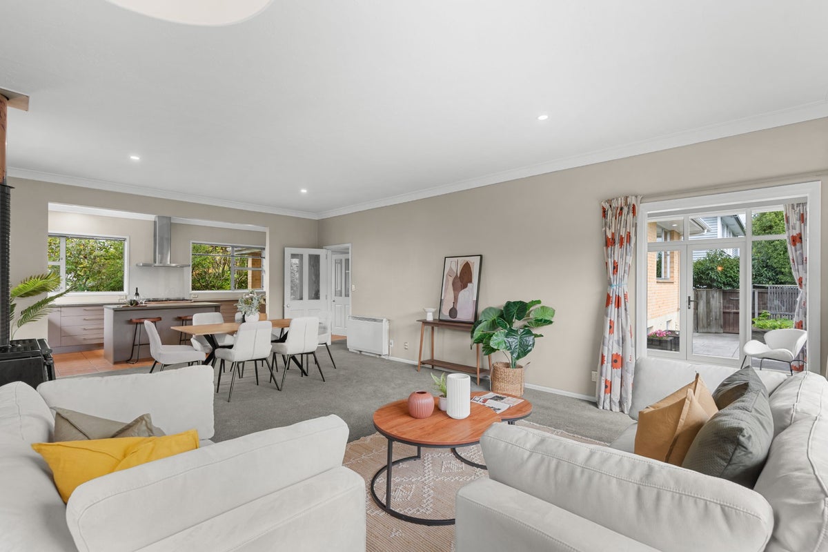 10 Highfield Place, Avonhead, Christchurch - Carousel 1