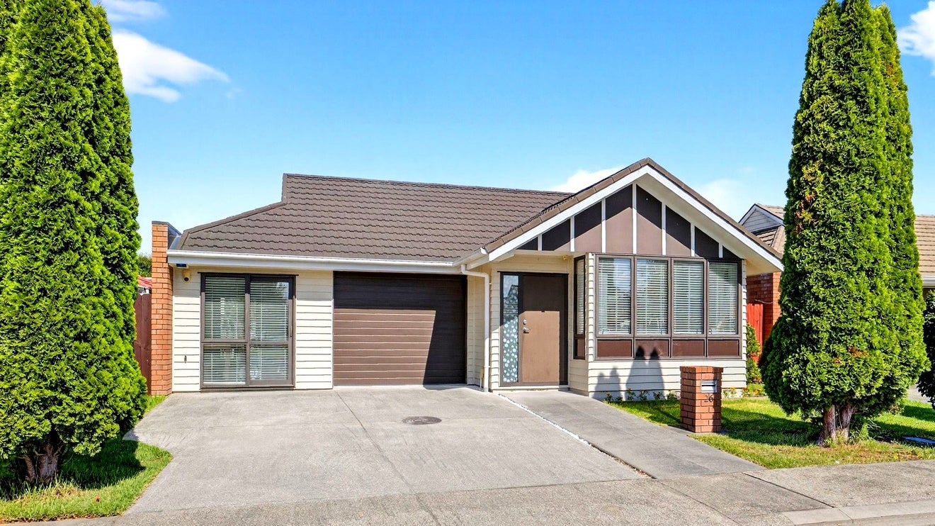26 Tarapiroe Avenue, Takanini, Auckland - Carousel 1