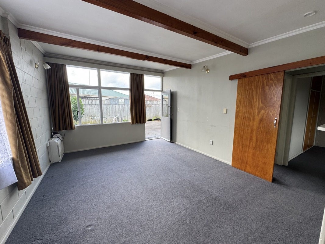 61D Warwick Street, Mayfield, Blenheim - Carousel 2