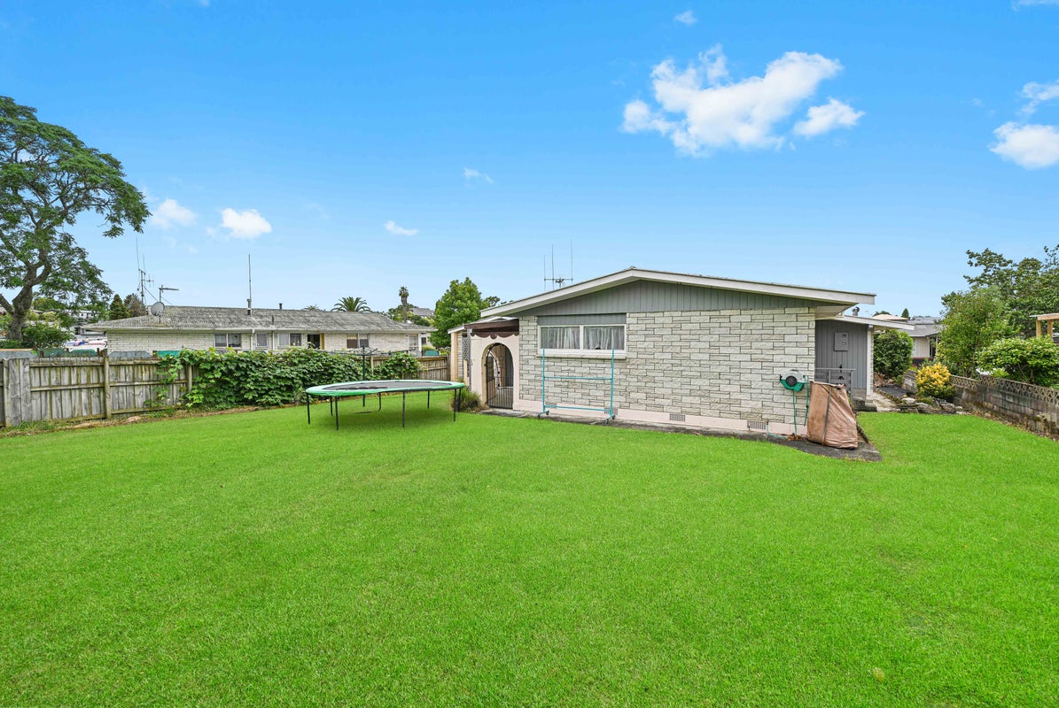 21 Caernarvon Street, Dinsdale, Hamilton - Carousel 12