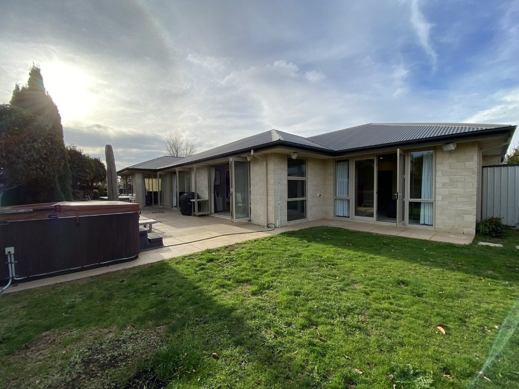 23 Globe Bay Drive, Templeton, Christchurch - Carousel 15