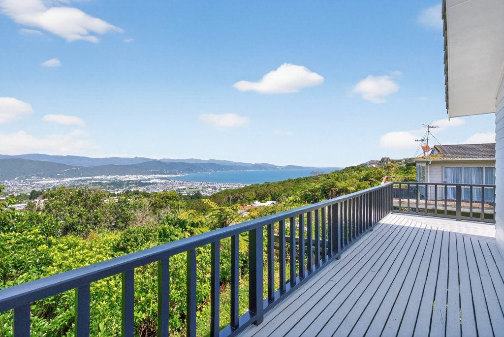 276 Maungaraki Road, Maungaraki, Lower Hutt, Wellington - Carousel 1