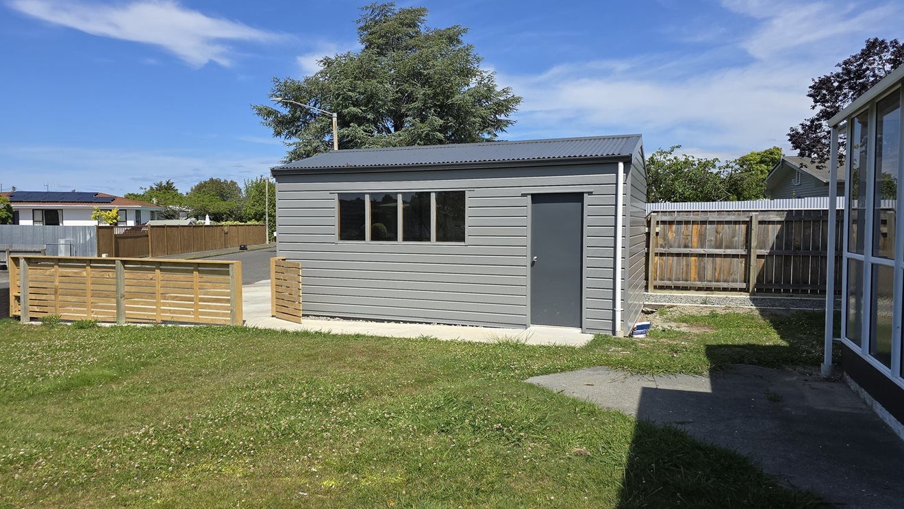 14 Henderson Crescent, Onekawa, Napier - Carousel 2
