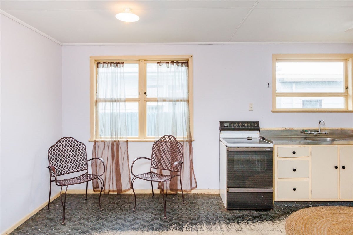 52 Langley Avenue, Milson, Palmerston North - Carousel 2