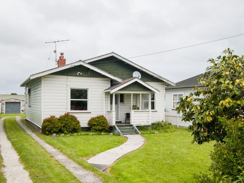 39 De Lautour Road, Inner Kaiti, Gisborne - Carousel 1