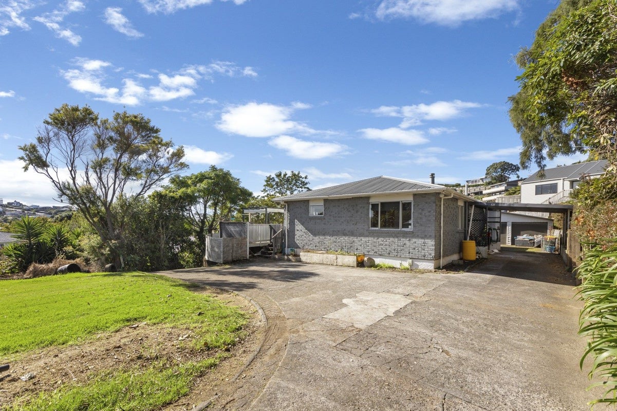 21 Mount View Place, Spotswood, New Plymouth - Carousel 2