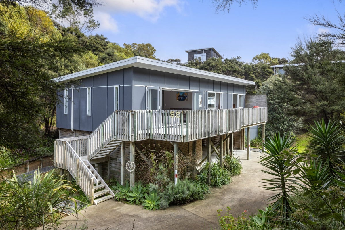 56 Greenview Drive, Mangawhai Heads, Mangawhai - Carousel 1