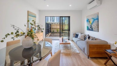 12/57 Kervil Avenue, Te Atatu Peninsula, Auckland - Carousel 1