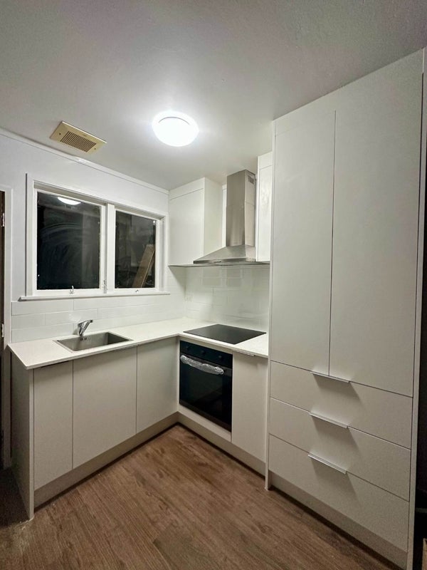 1/16 Stanniland Street, Sunnyhills, Auckland - Carousel 2