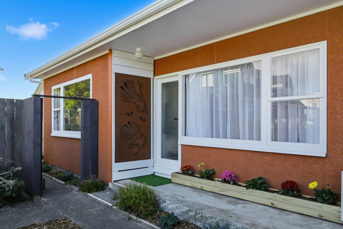 1/25 Aparima Avenue, Miramar, Wellington - Carousel 1