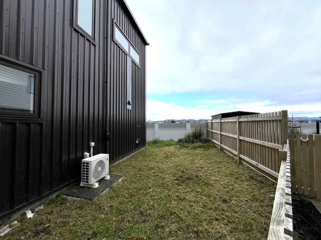 40 Elm Street, Avondale, Auckland - Carousel 13