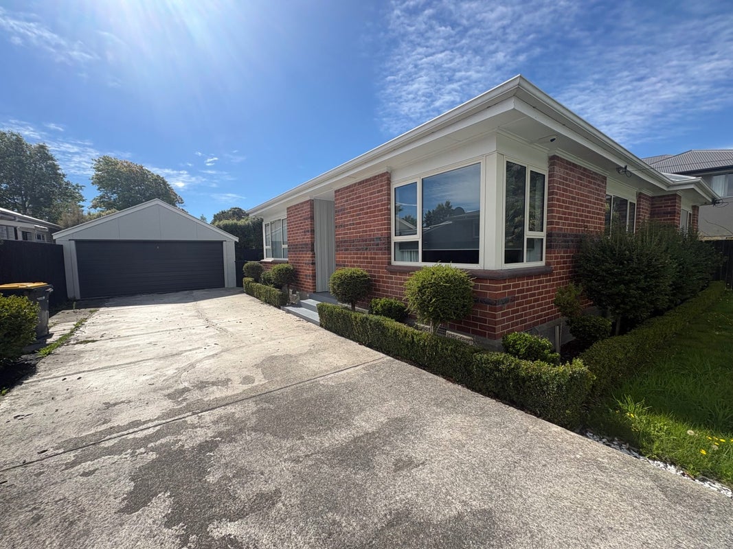 205 Centaurus Road, Saint Martins, Christchurch - Carousel 1