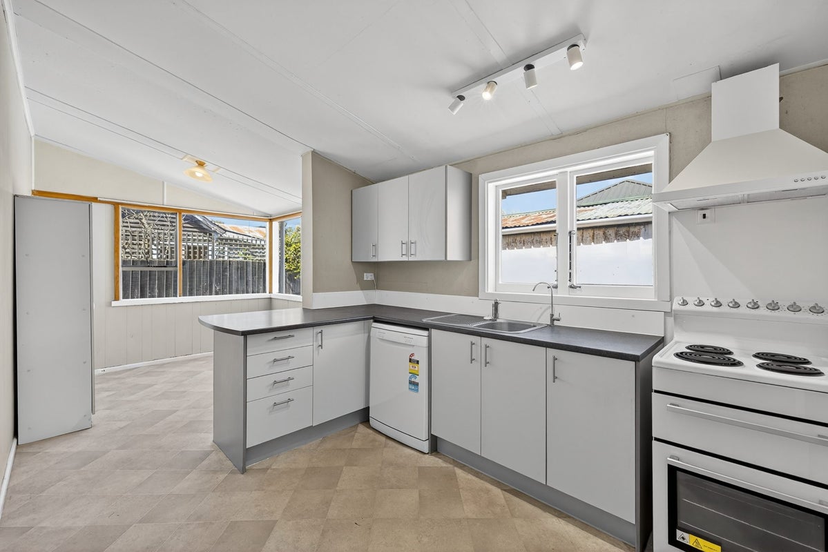 108 Oram Avenue, New Brighton, Christchurch - Carousel 2