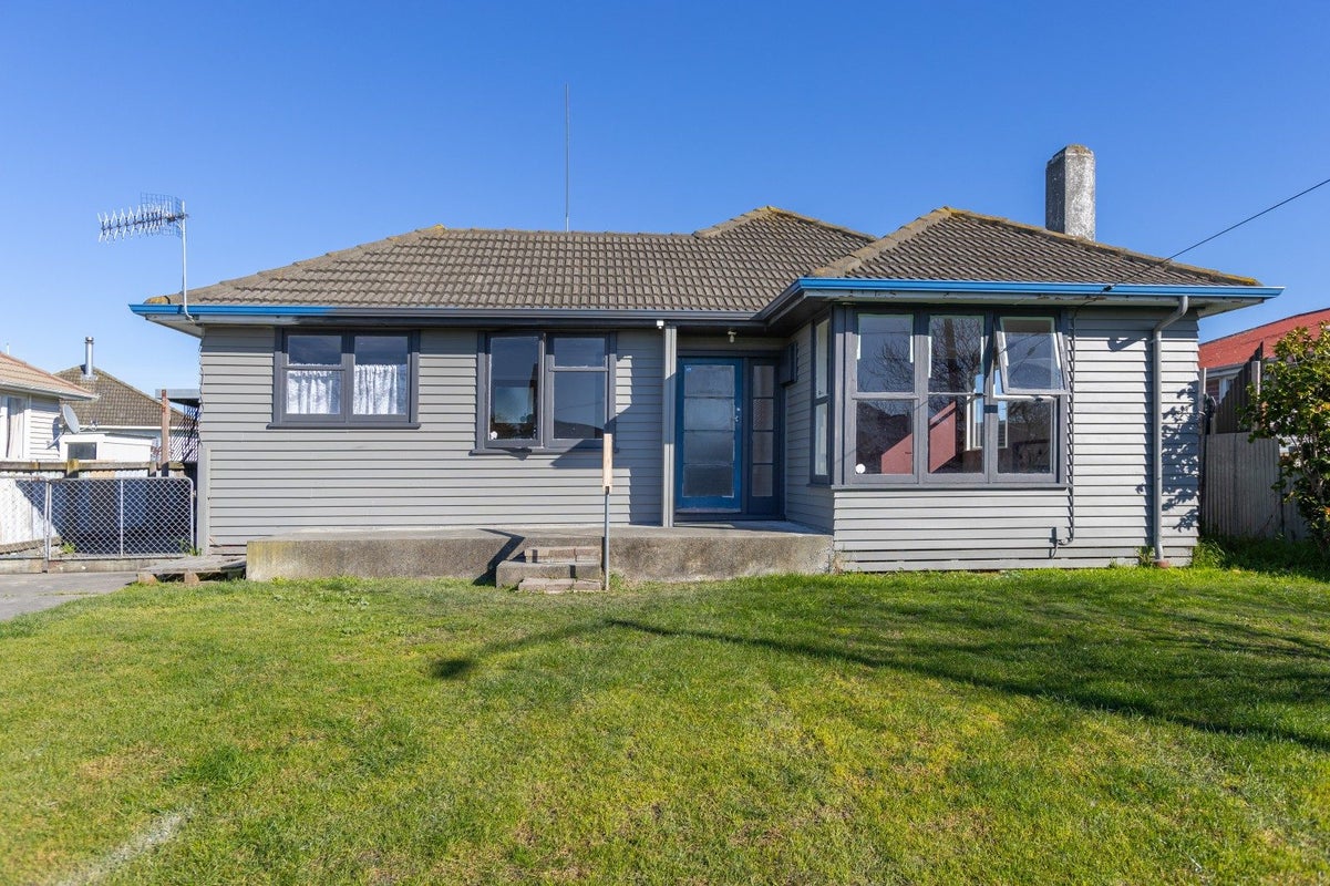 23 Scully Crescent, Onekawa, Napier - Carousel 13