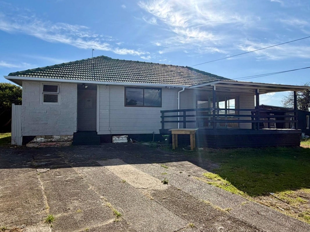 7 Civil Place, Otara, Auckland - Carousel 1