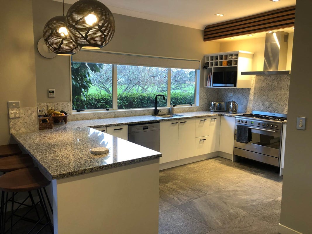 99 Esperance Road, Glendowie, Auckland - Carousel 3
