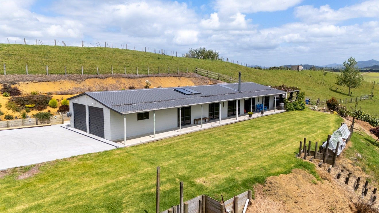 42 Crossett Road, Whangarei - Carousel 1