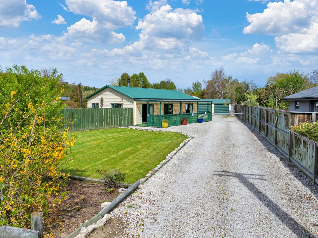 48 Lyndon Street, Waiau, Waiau - Carousel 21