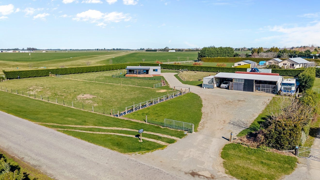 72 Murdochs Road, Newland, Ashburton - Carousel 1