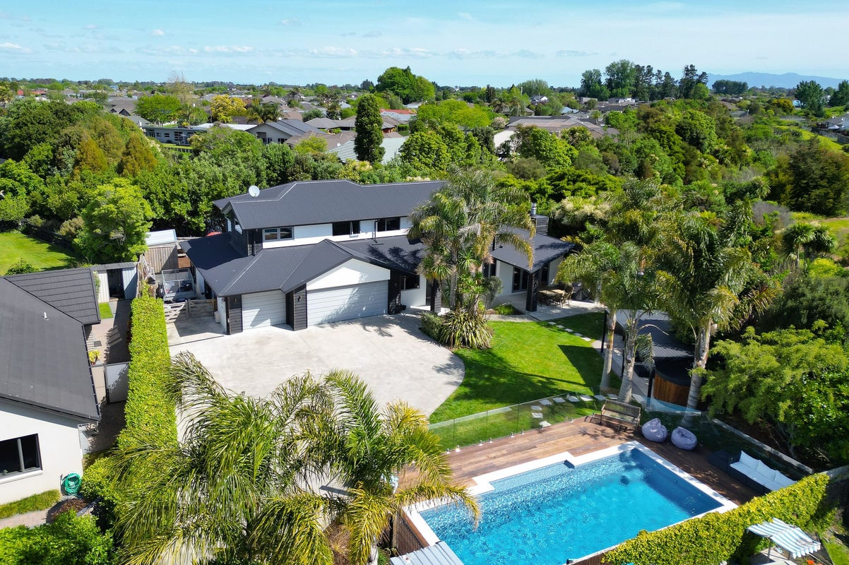 21 Oldfield Court, Huntington, Hamilton - Carousel 2
