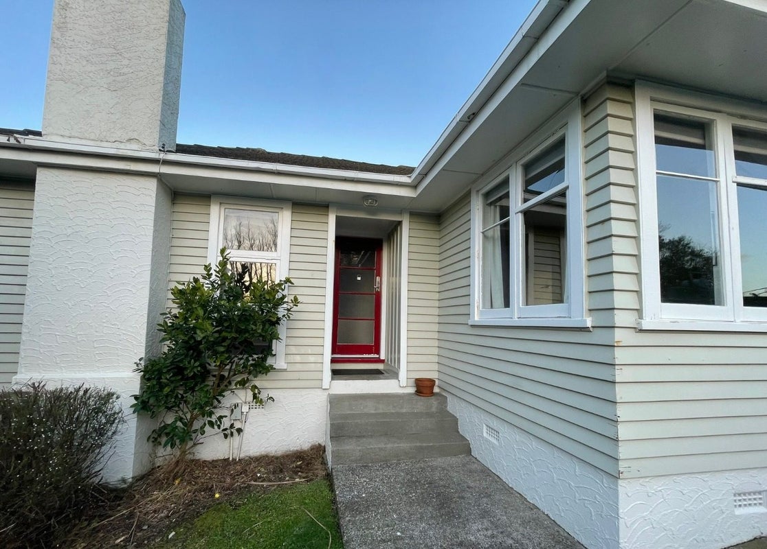 9 Mepham Place, Ranui, Porirua - Carousel 1