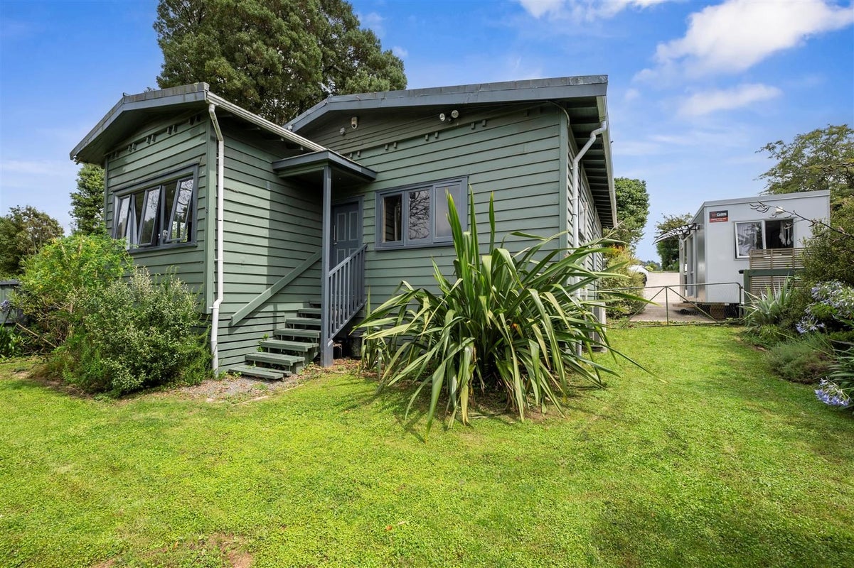 112A Clayton Road, Mangakakahi, Rotorua - Carousel 1