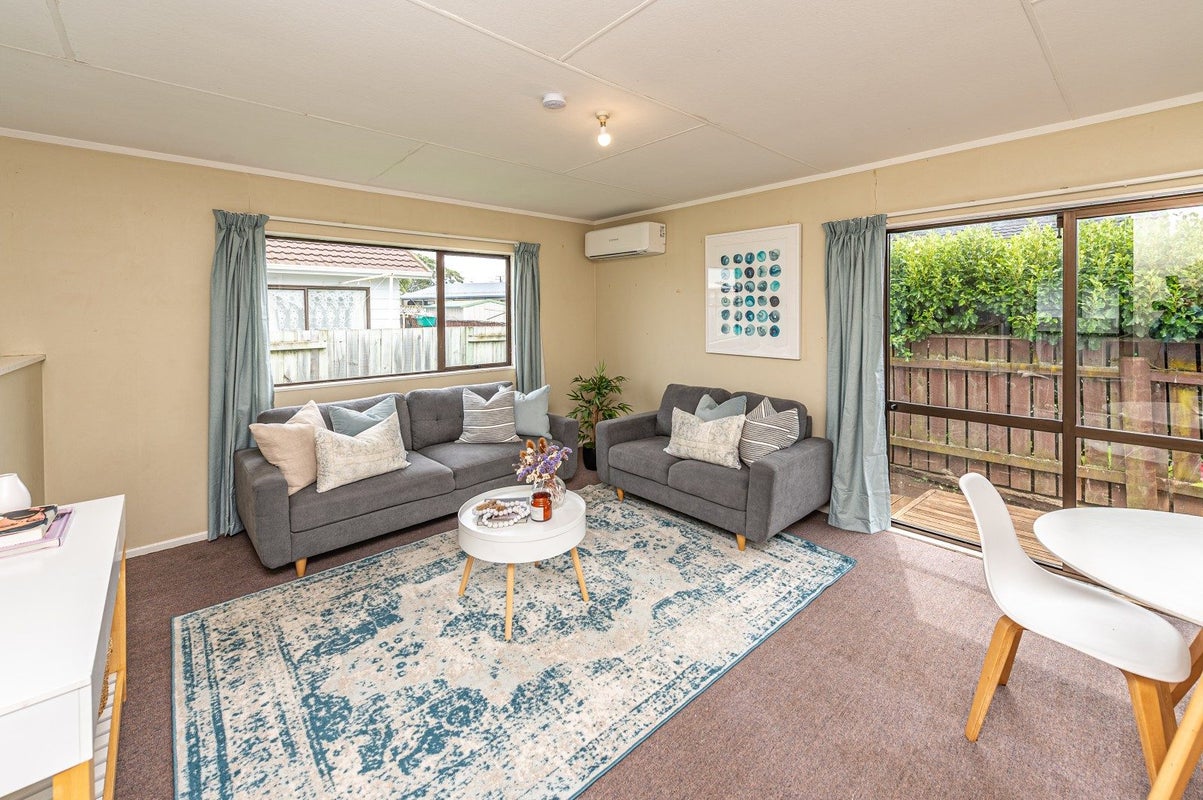12B Cornwall Road, Springvale, Whanganui - Carousel 2