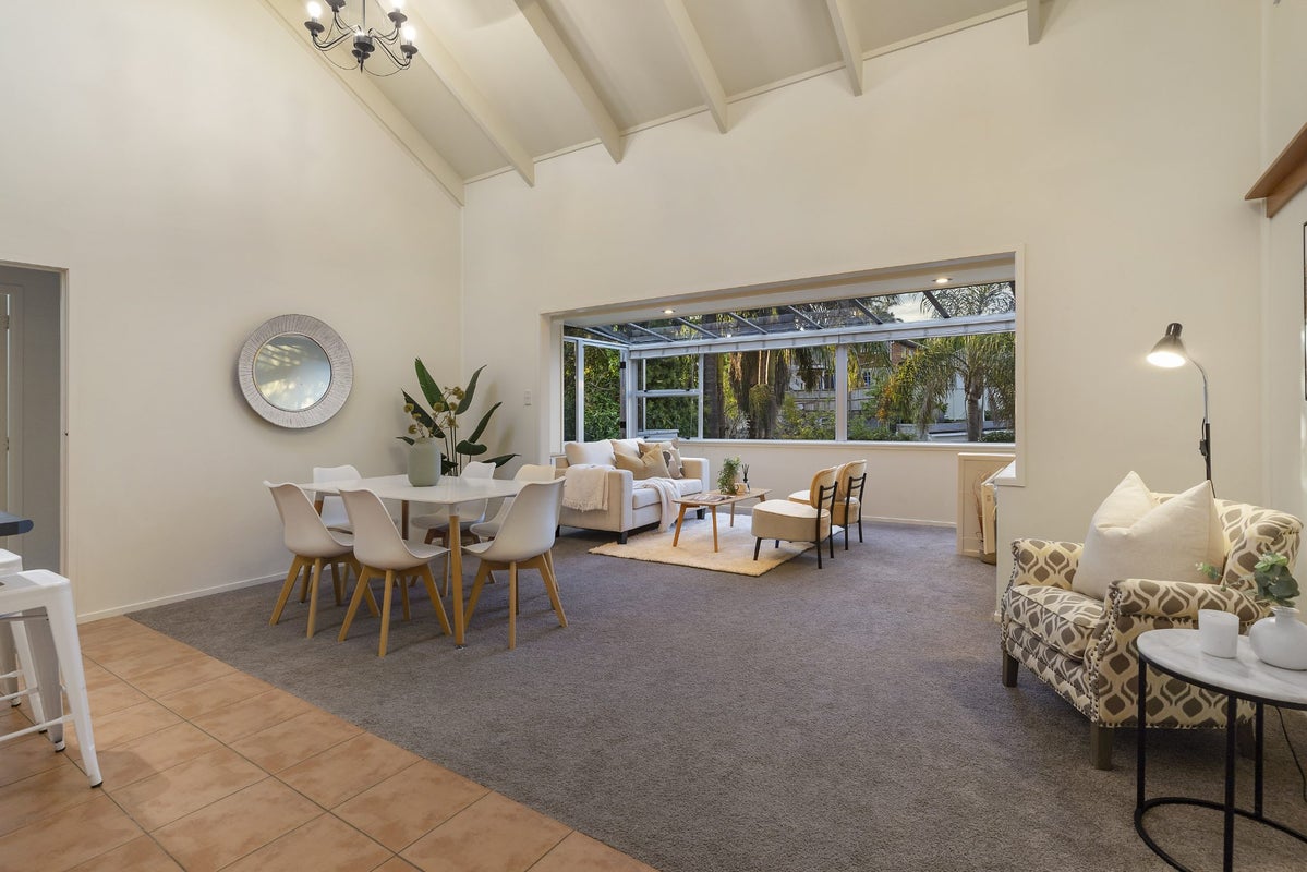 982 Beach Road, Torbay, Auckland - Carousel 2