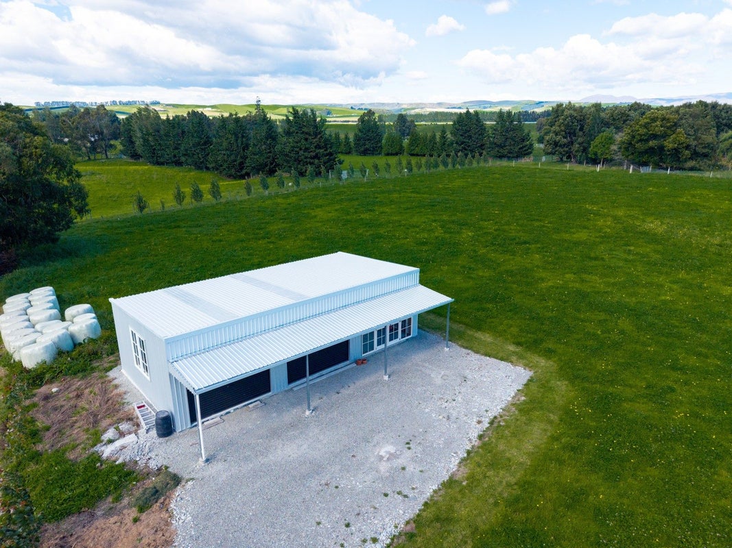 20 Sutherlands Road, Sutherlands - Carousel 2