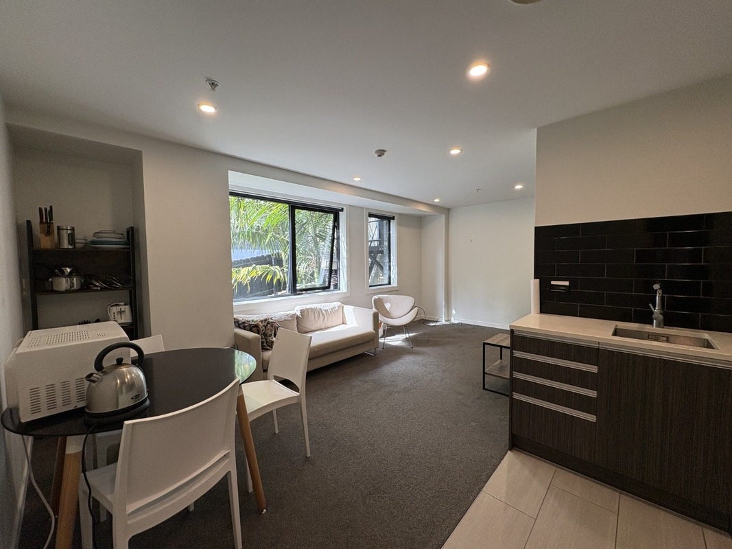 203/7 Scotia Place, Auckland Central, Auckland - Carousel 1