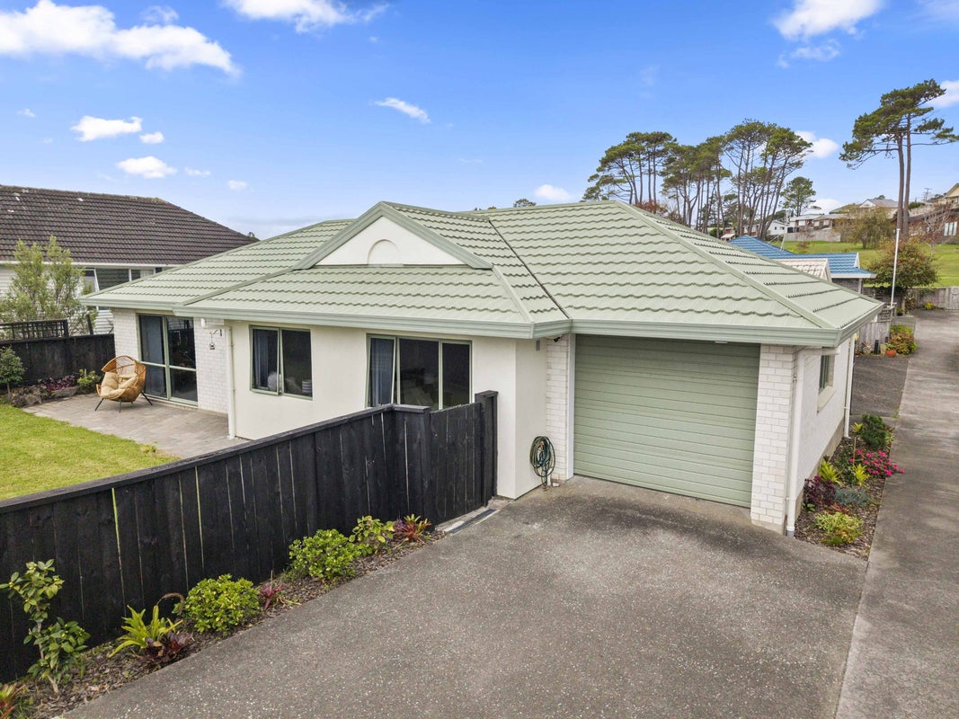 1/919 Whangaparaoa Road, Manly, Whangaparaoa - Carousel 2