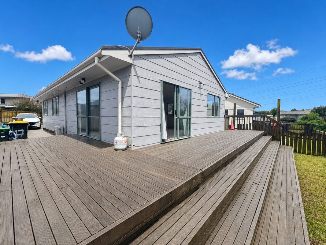 47 Flat Bush Road, Clover Park, Auckland - Carousel 2