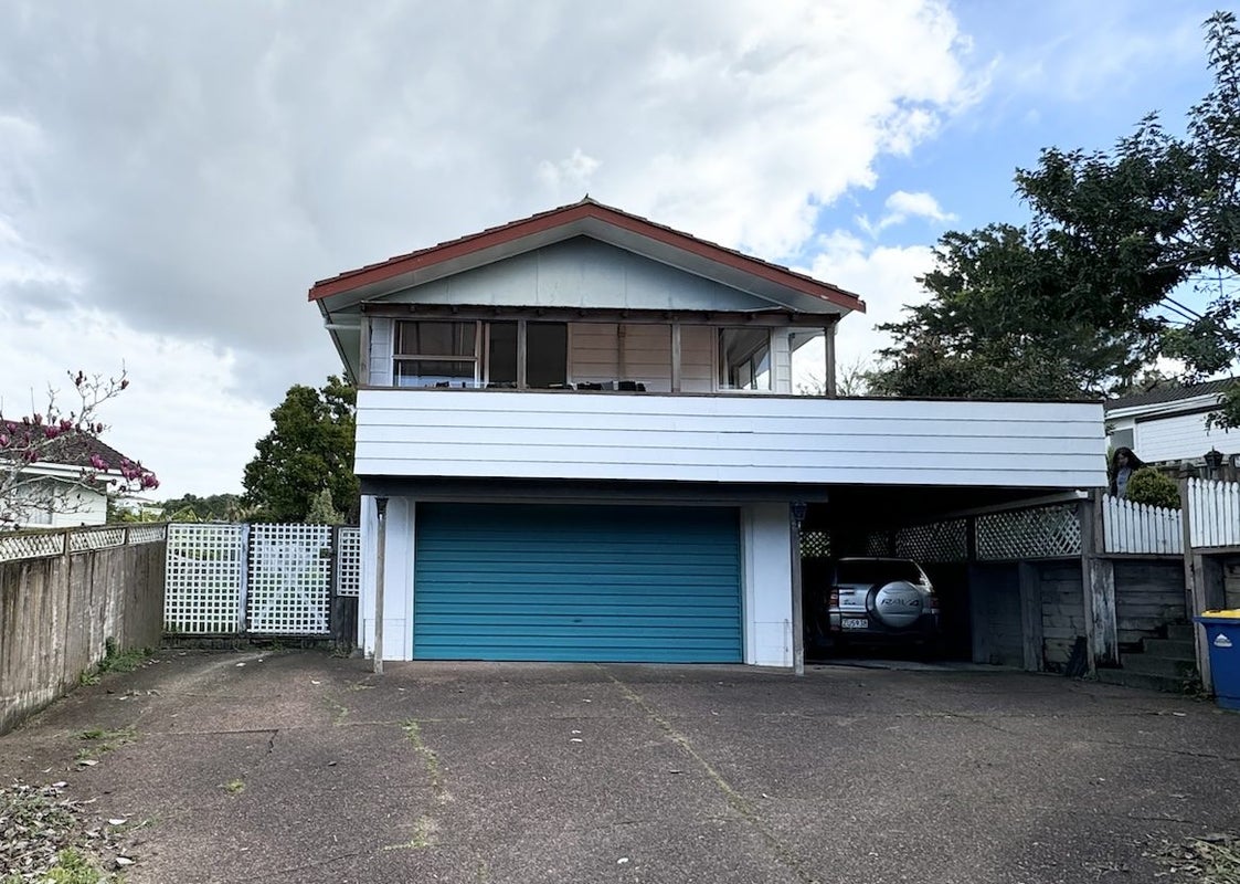 6 Cottam Grove, Northcross, Auckland - Carousel 1