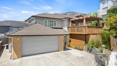 22 Alexia Place, Flat Bush, Auckland - Carousel 1