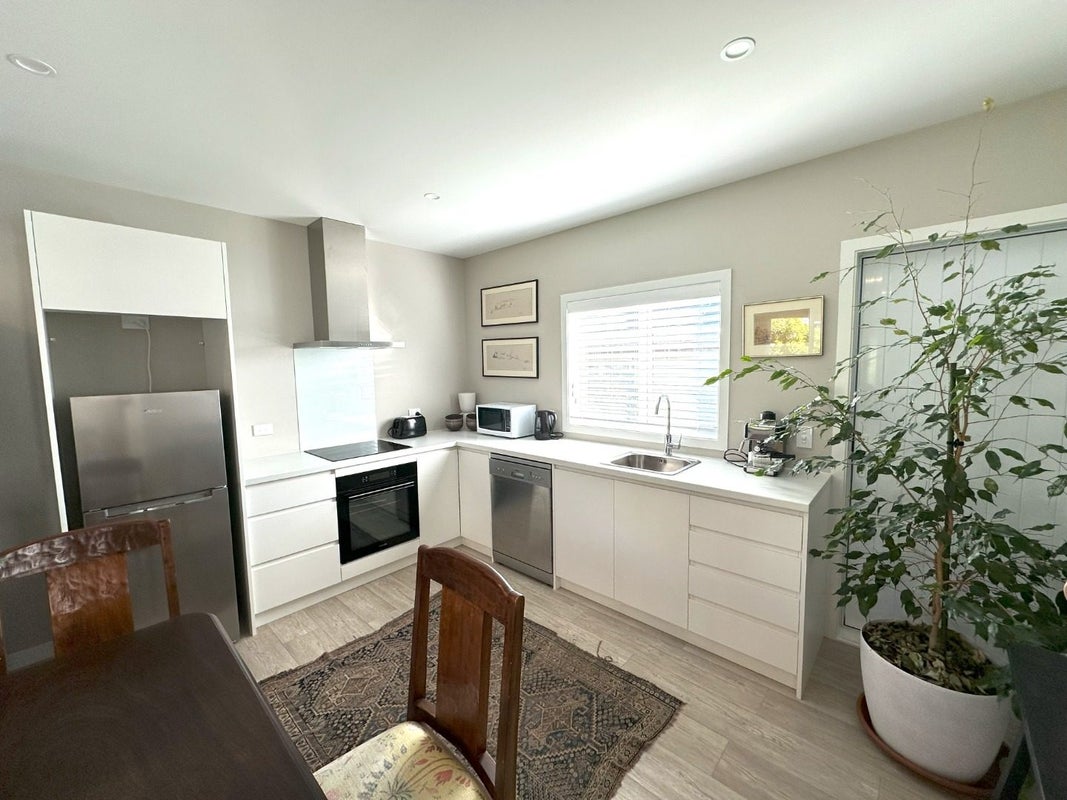 173 Fitzherbert Avenue, West End, Palmerston North - Carousel 1