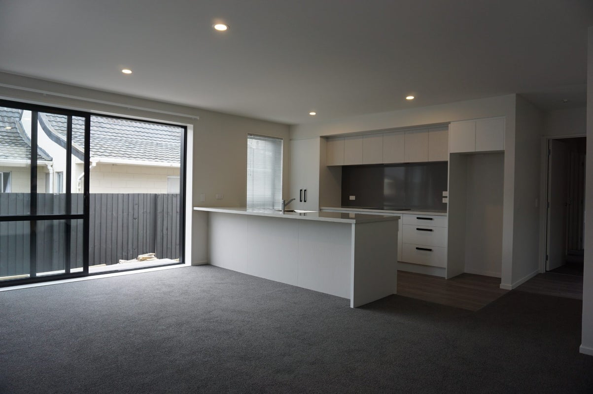 116 Sherborne Street, St Albans, Christchurch - Carousel 2