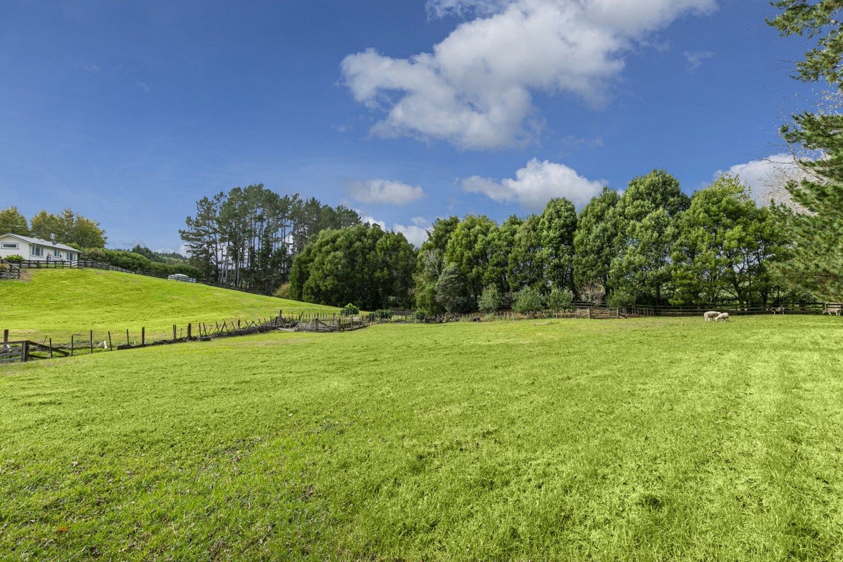 6 Croft Lane, Albany - Carousel 20
