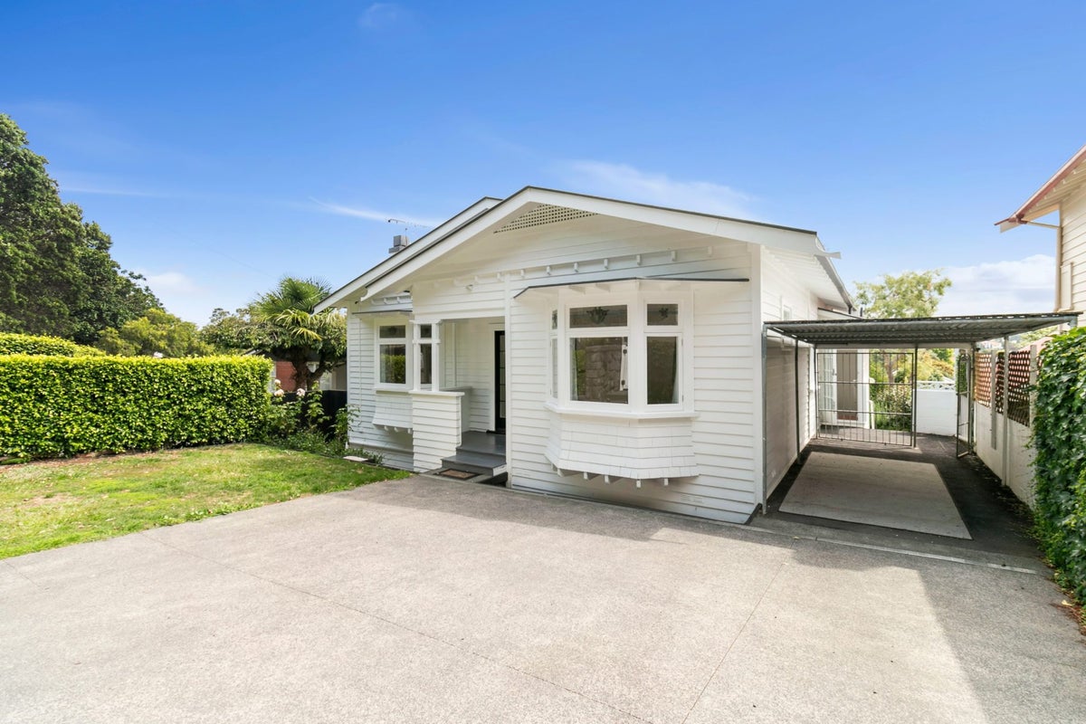 14 Lewin Road, Epsom, Auckland - Carousel 1