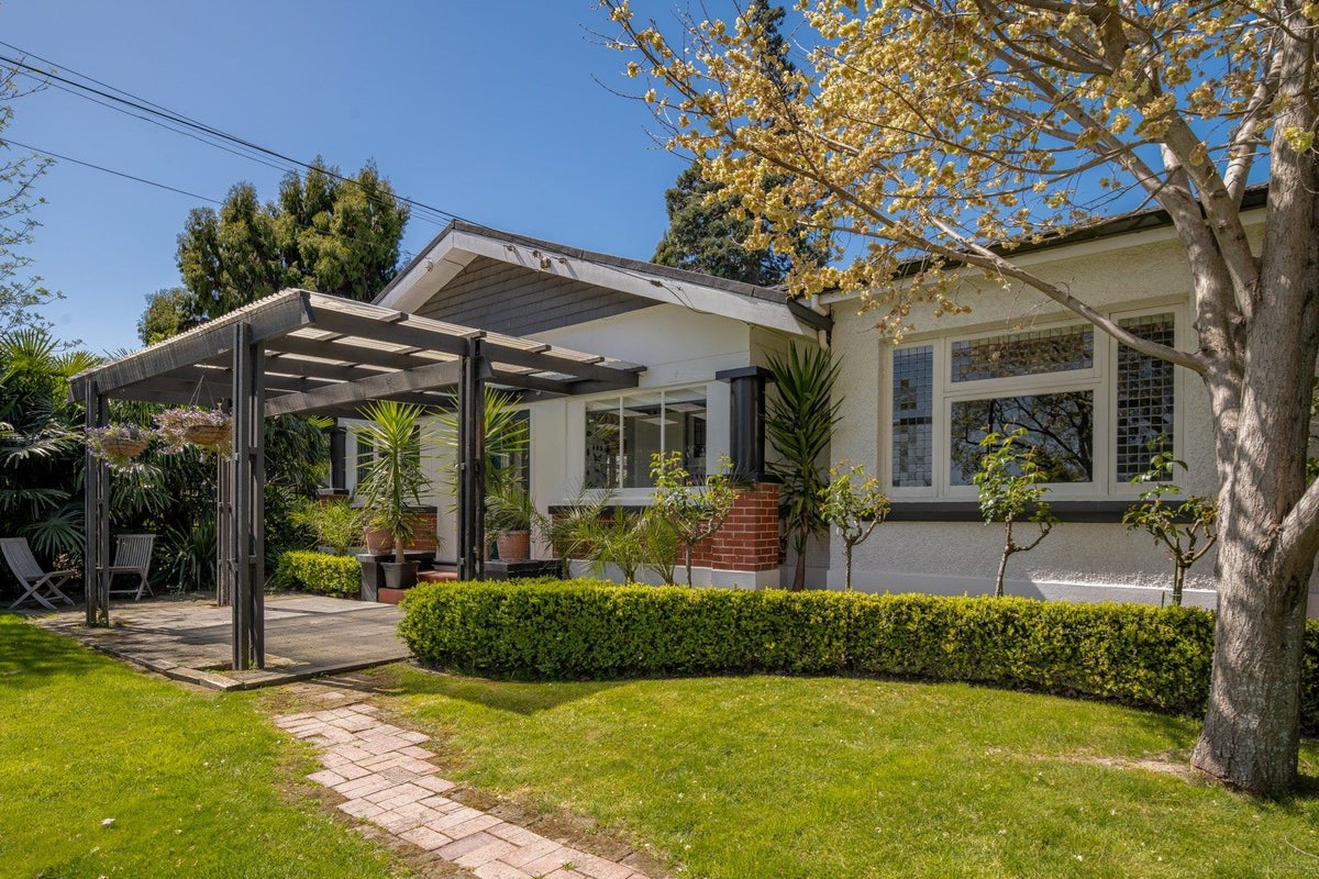 27 Percy Street, Blenheim - Carousel 2