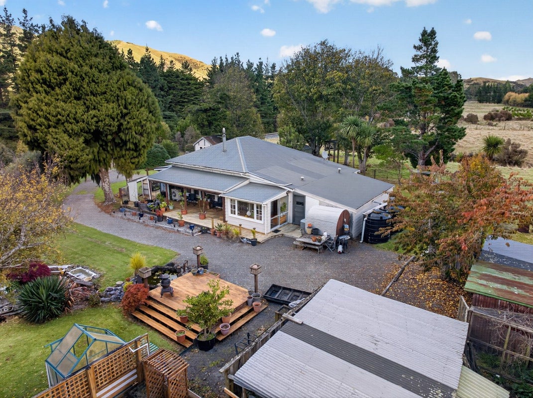 85558 State Highway 2, Mount Bruce, Masterton - Carousel 1