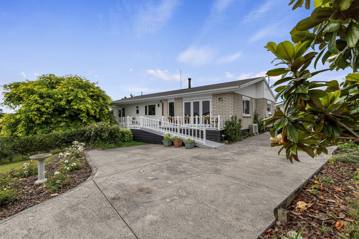 5 Cynthia Crescent, Te Aroha, Te Aroha - Carousel 1