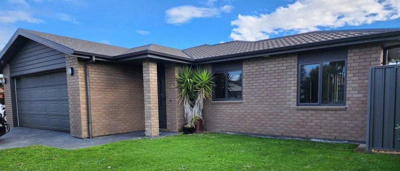 21 Squire Drive, Awatoto, Napier - Carousel 1