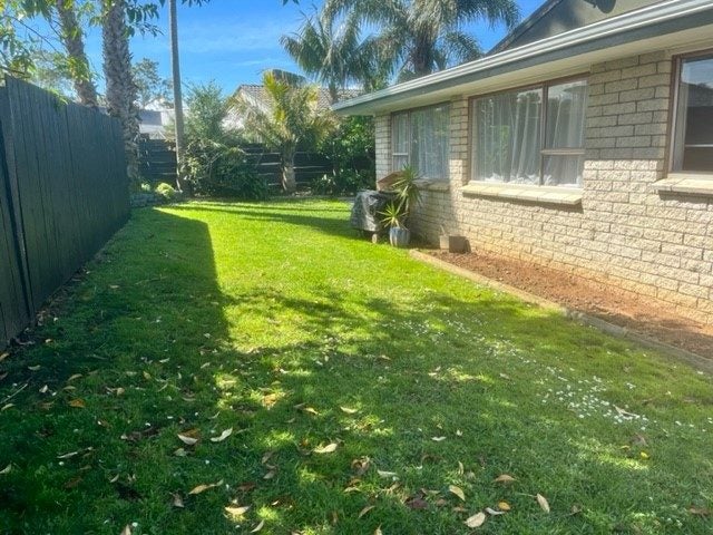 2/31 Galvan Avenue, Sunnyhills, Auckland - Carousel 2
