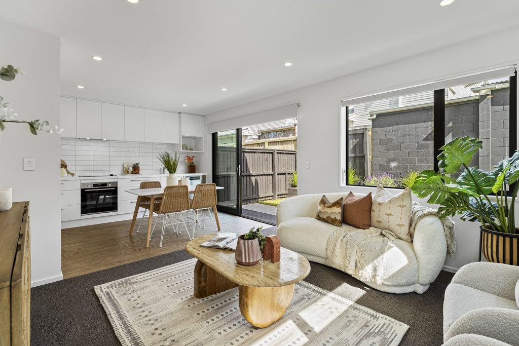 4/73 Linwood Avenue, Linwood, Christchurch - Carousel 1