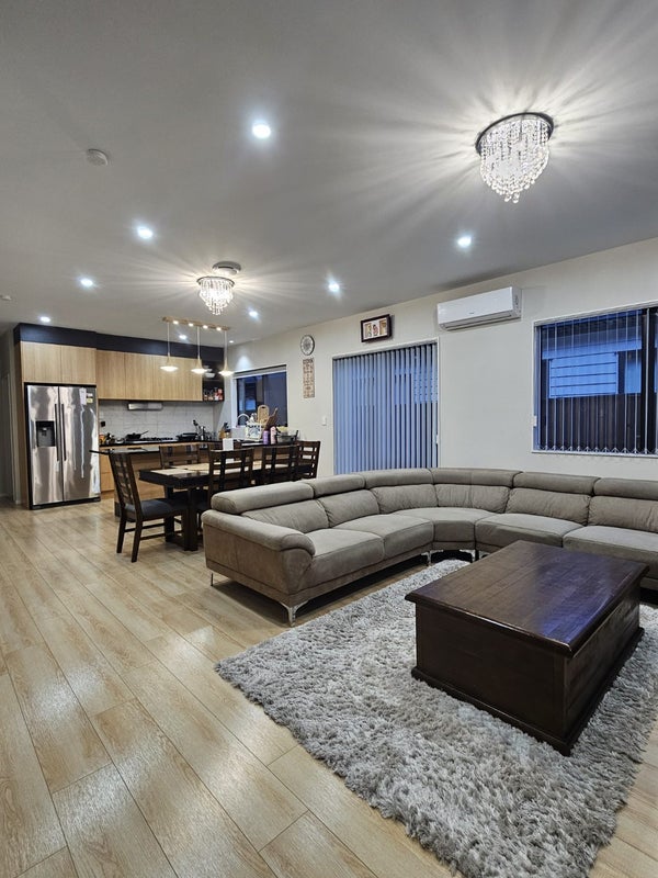 24 Survila street, Takanini, Auckland - Carousel 2
