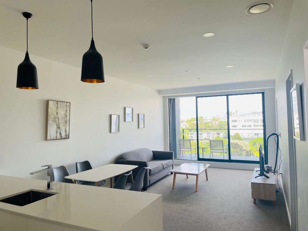 415/19 Rawene Road, Birkenhead, Auckland - Carousel 1